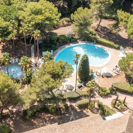 La Badine 5P Plage Piscine Clim Jacuzzi Parc Luxuriant Hyères Eksteriør billede