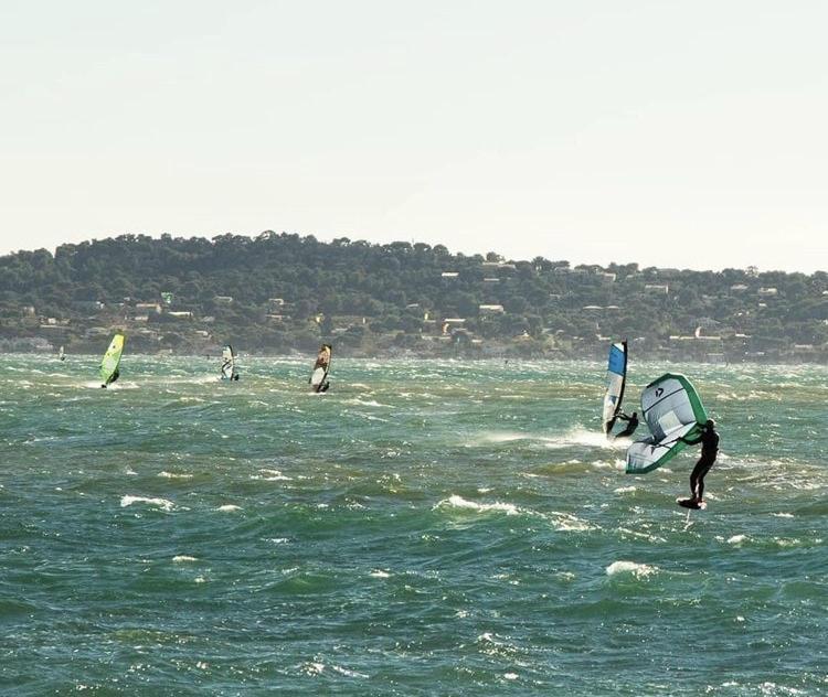 La Badine 5P Plage Piscine Clim Jacuzzi Parc Luxuriant Hyères Eksteriør billede